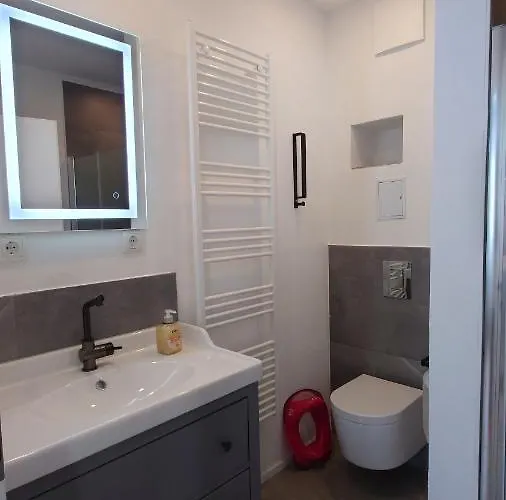 Apartment Alte Baeckerei - 05 #gallery# Im Zentrum, Mit Parkplatz, Ausgestattet, Fuer Gruppen Geeignet Bautzen